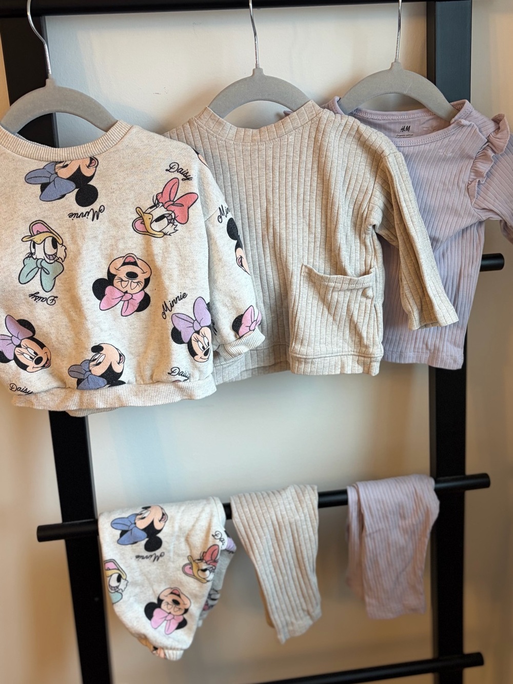 H&M Baby Girls Matching Sets - all 4-6 months